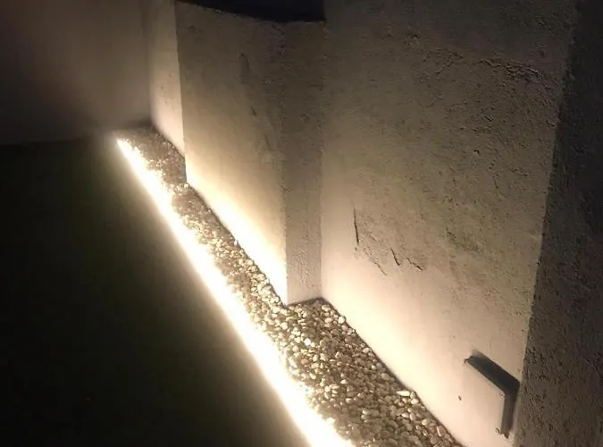 Casa En L Escala Con Piscina Y Wifi Free * Ля Эскала