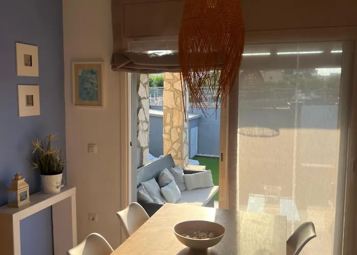 Casa En L Escala Con Piscina Y Wifi Free